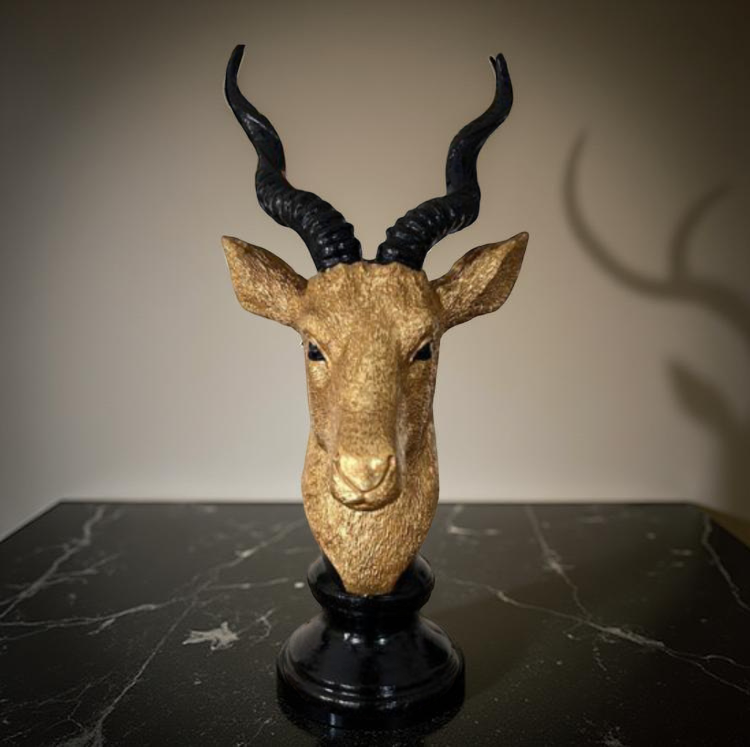Golden Noir Antelope Sculpture – Royal Horn Edition 🦌 (1 feet)